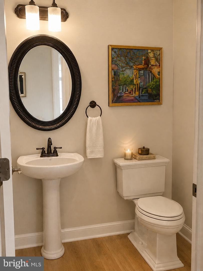 904 Locust Street photo 22