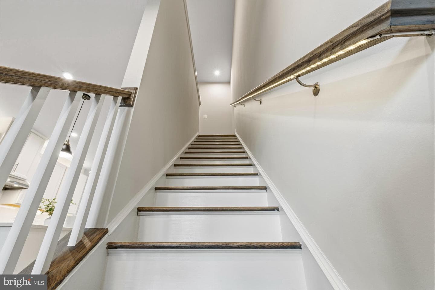14016 Airfoil Road photo 27