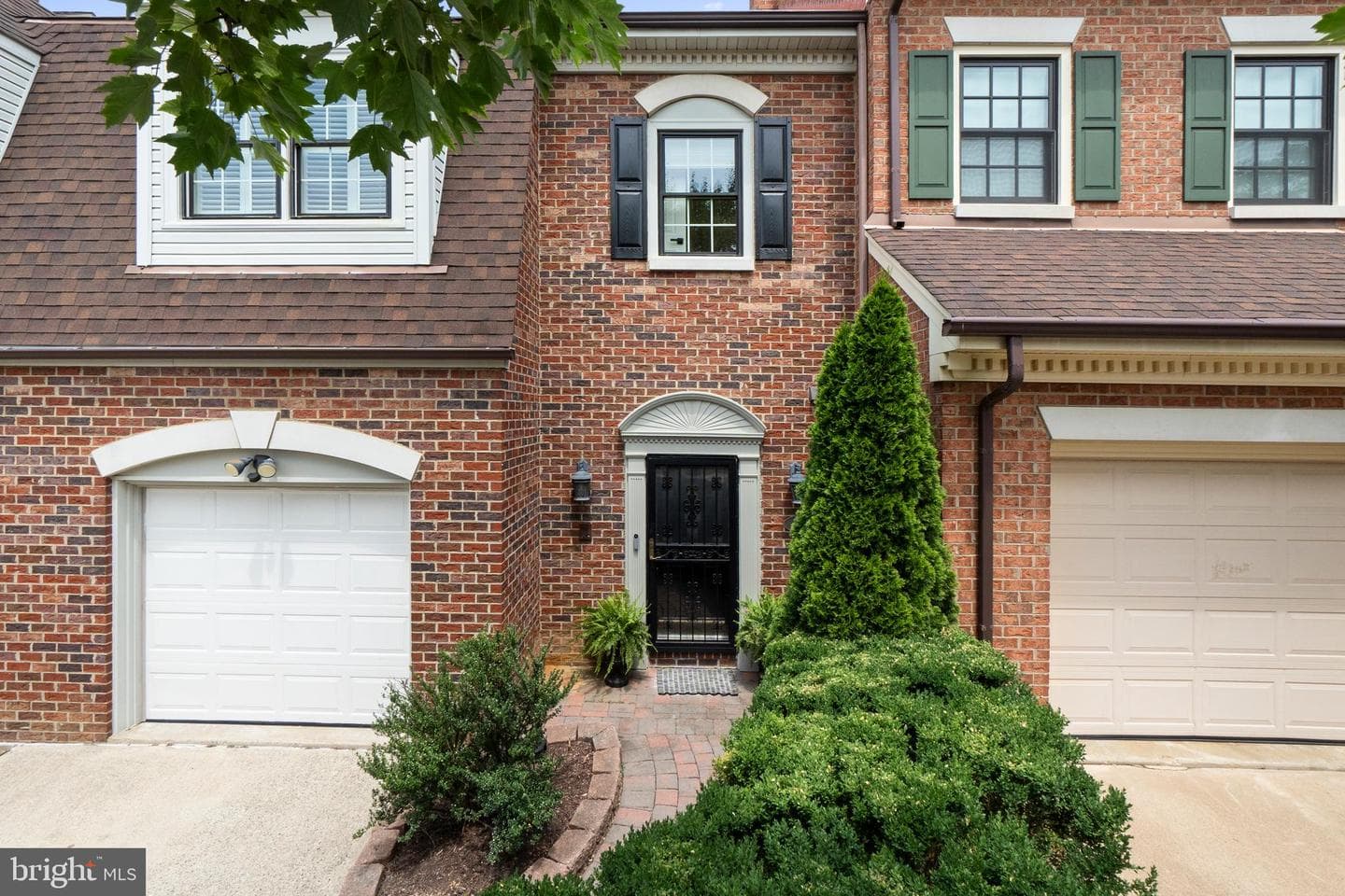6312 Chaucer View Circle photo 3