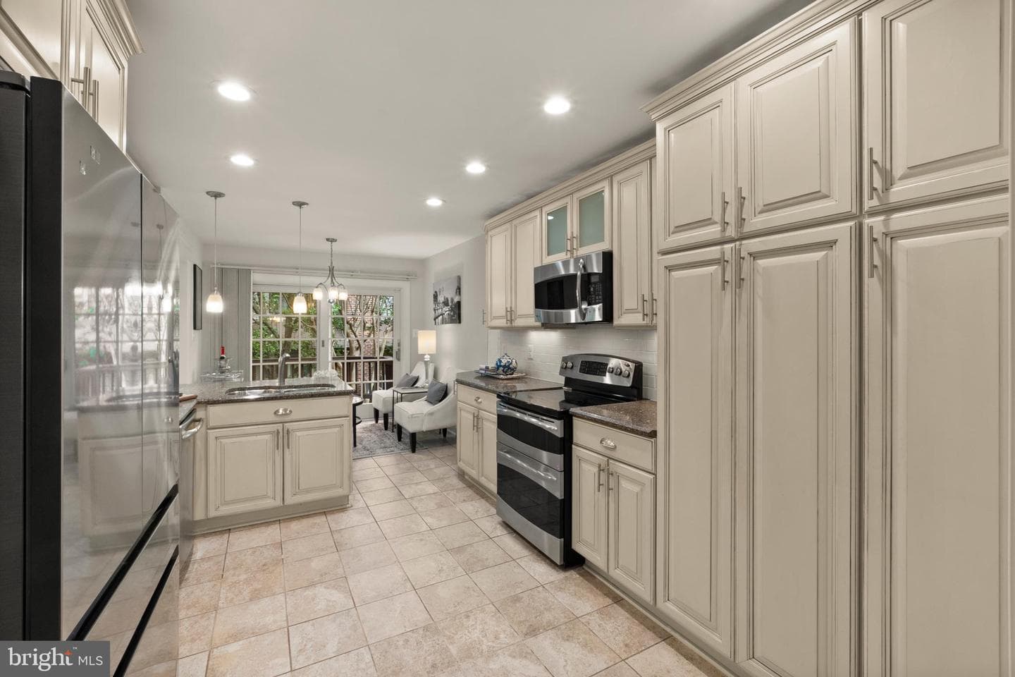 6312 Chaucer View Circle photo 8