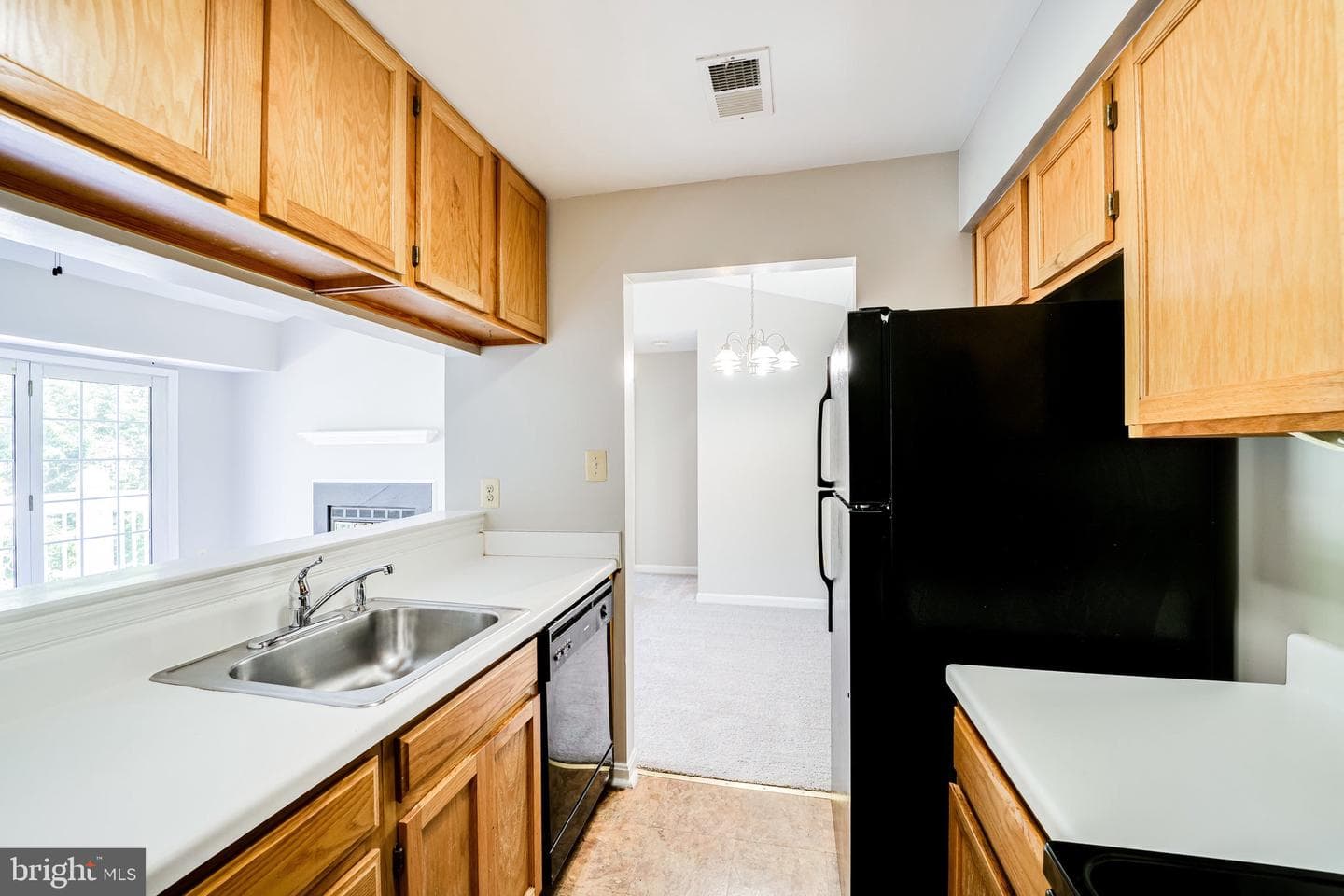 5703 Shadwell Court #23 photo 10