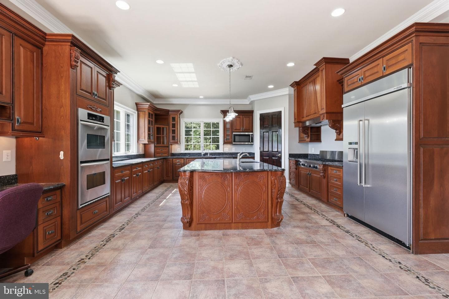 8813 Oak Leaf Drive photo 14