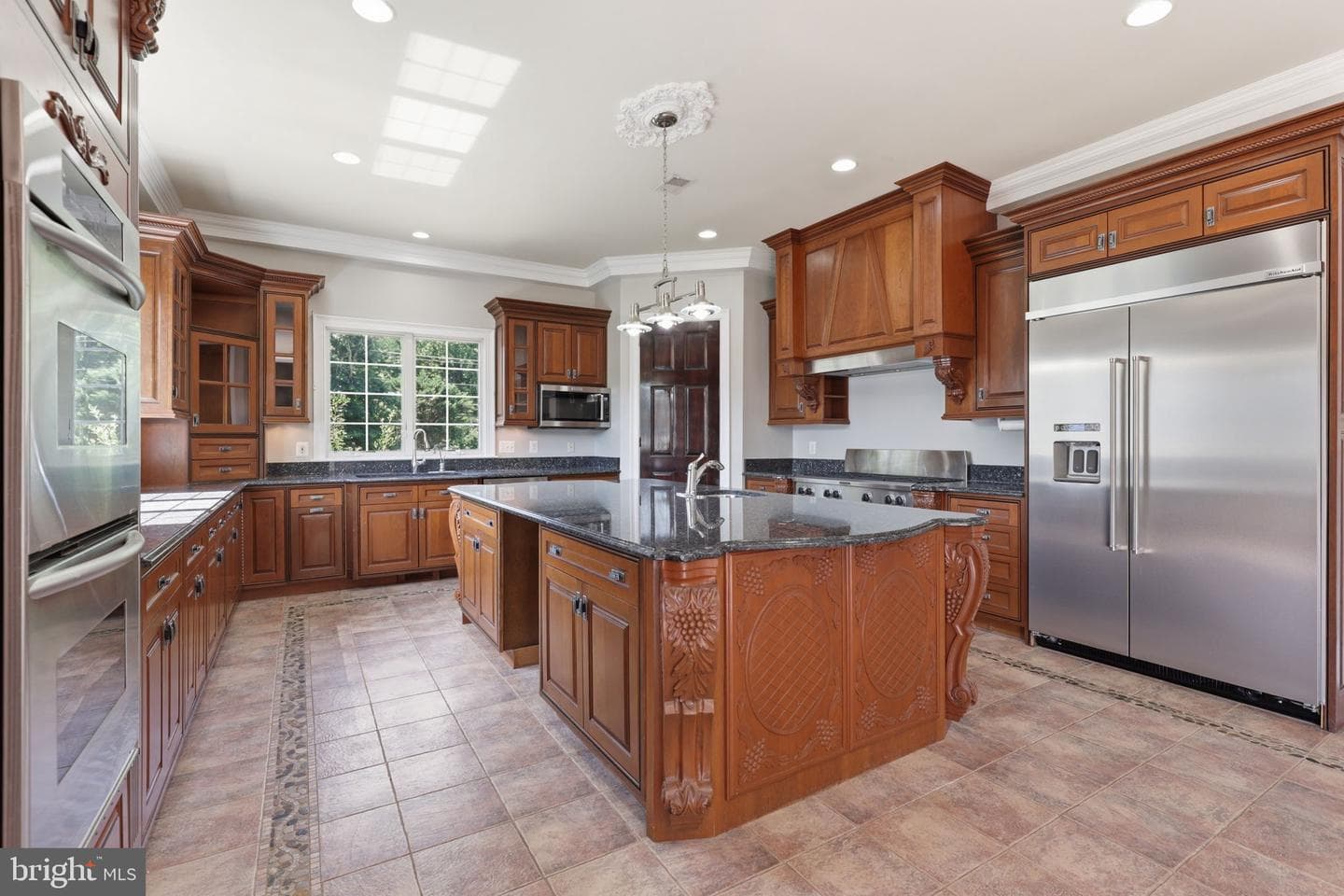 8813 Oak Leaf Drive photo 16