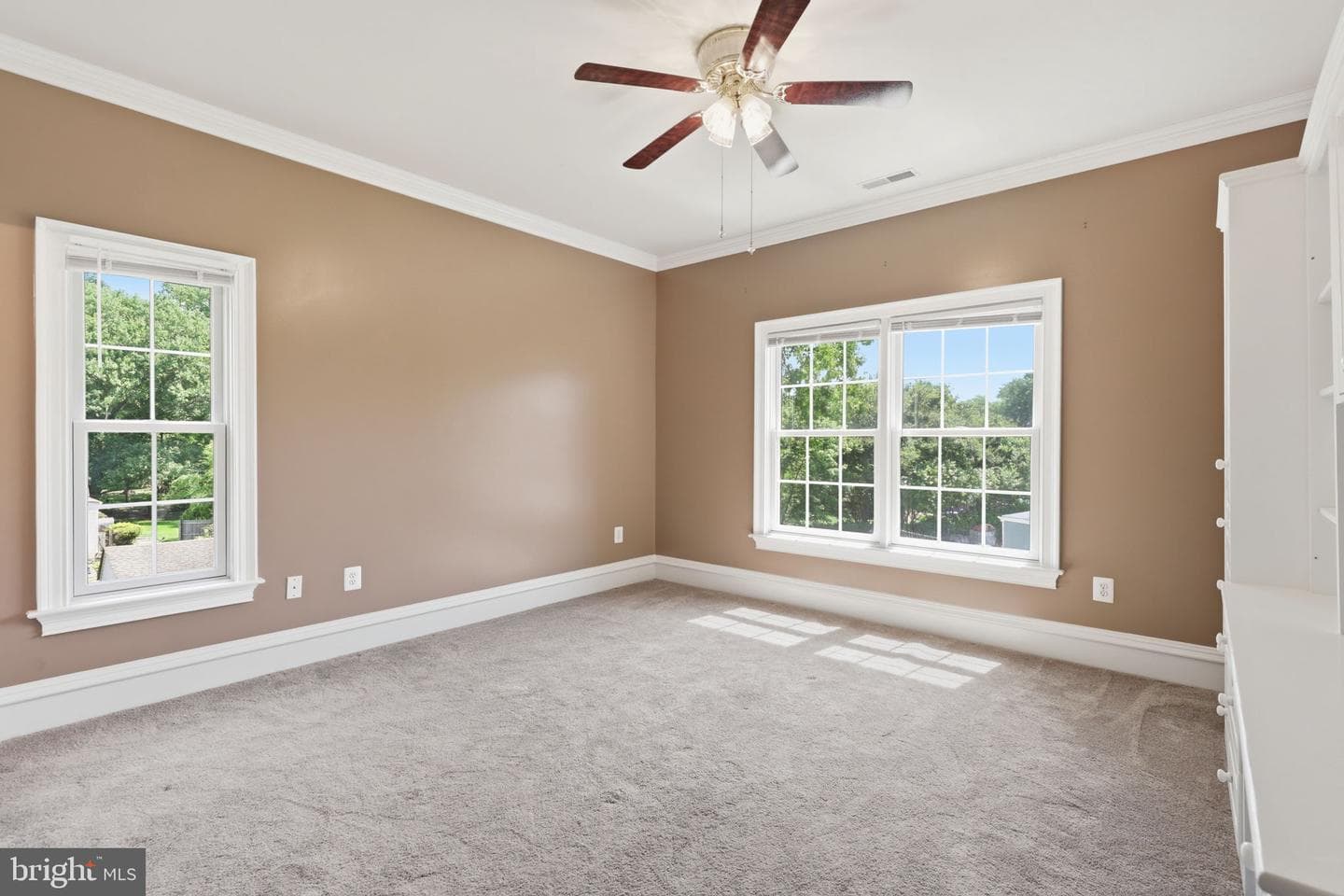 8813 Oak Leaf Drive photo 24