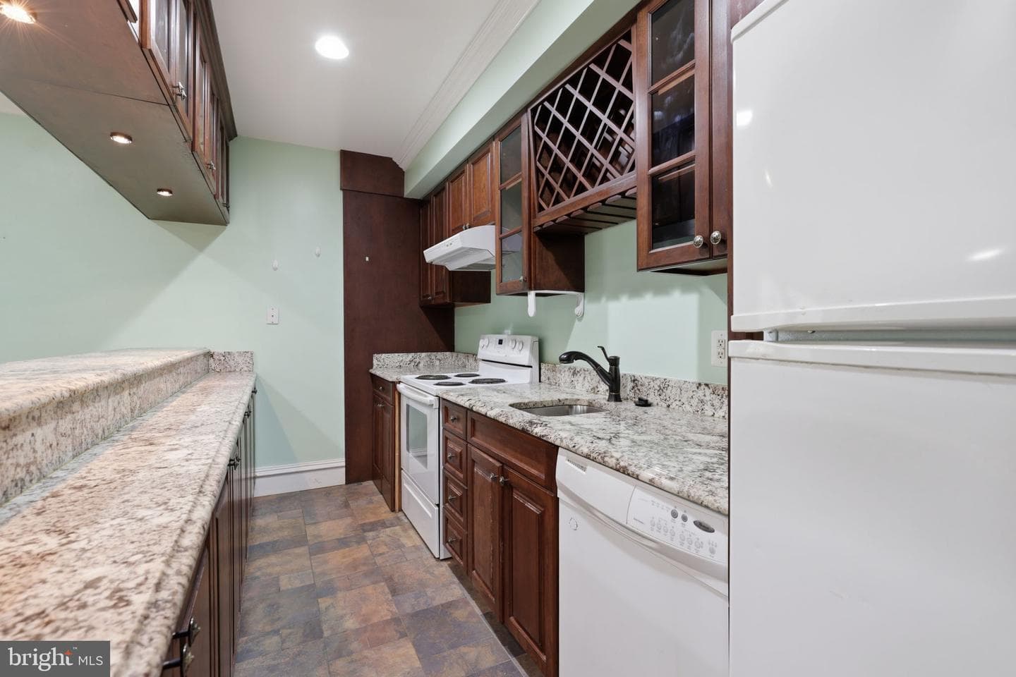 8813 Oak Leaf Drive photo 47