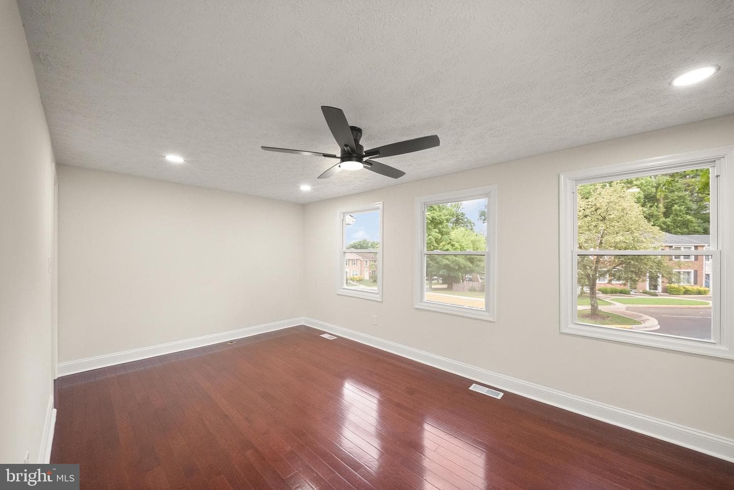 8071 Steeple Chase Court photo 14