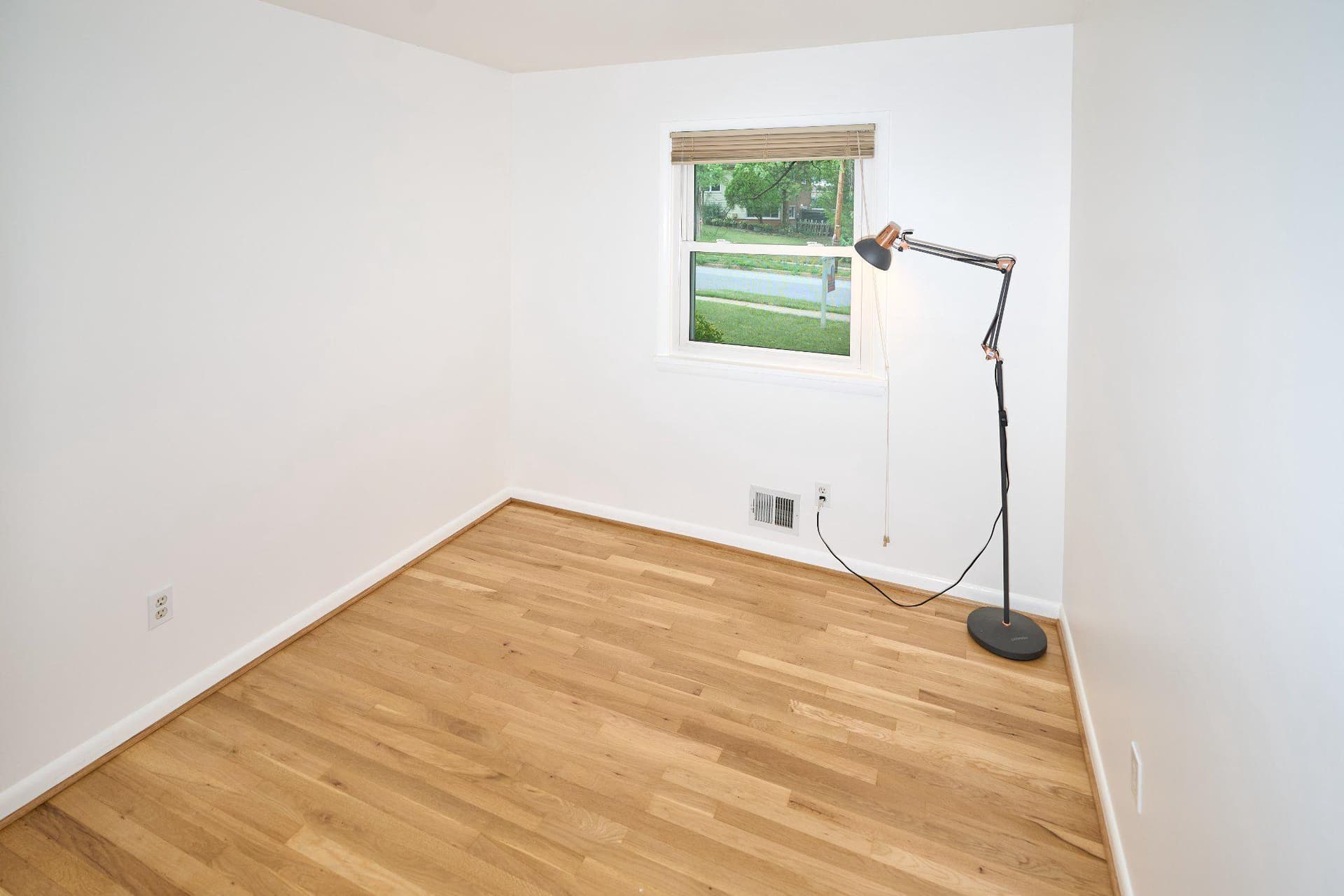 4507 Picot Road photo 13