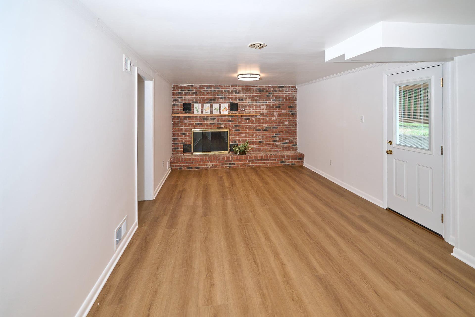 4507 Picot Road photo 17