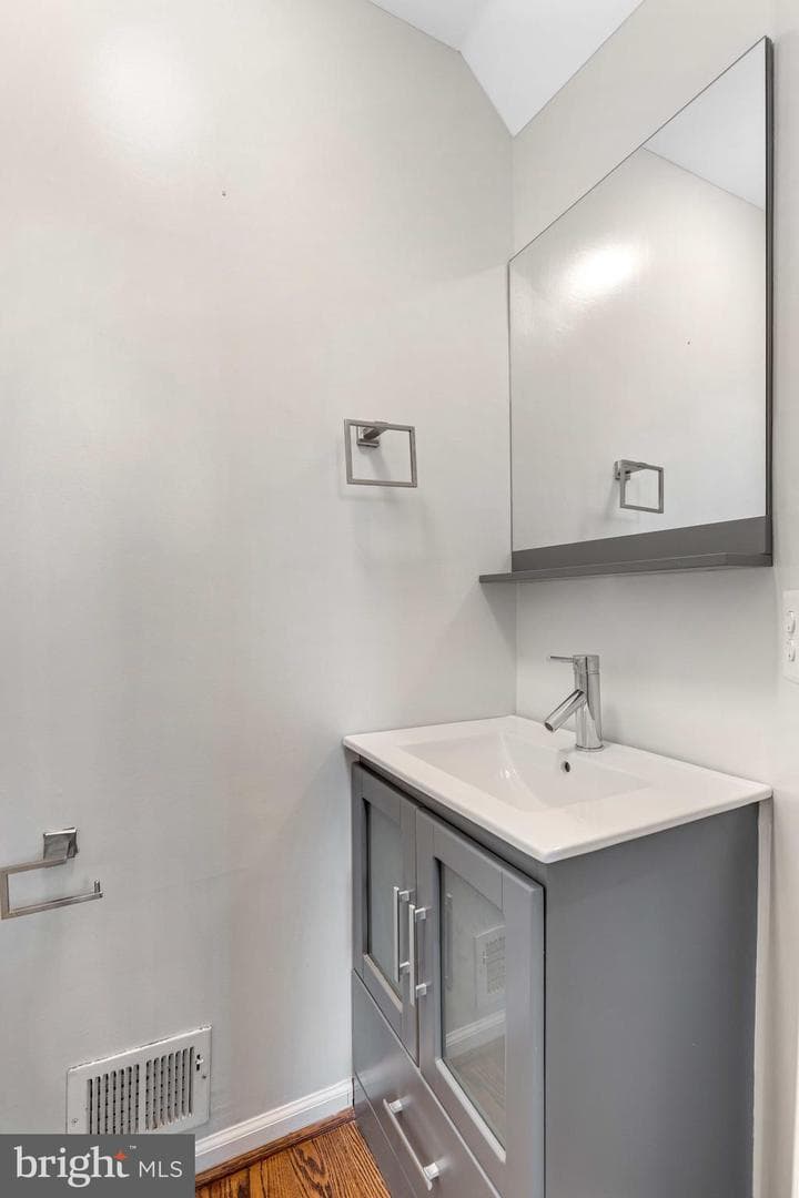 6710 Percethony Court photo 49