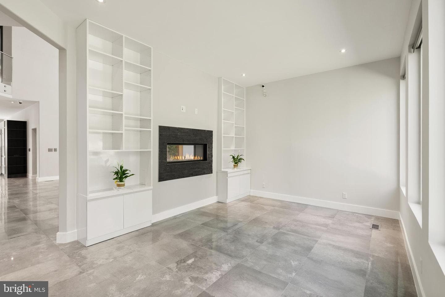 6600 Reserves Hill Court photo 44