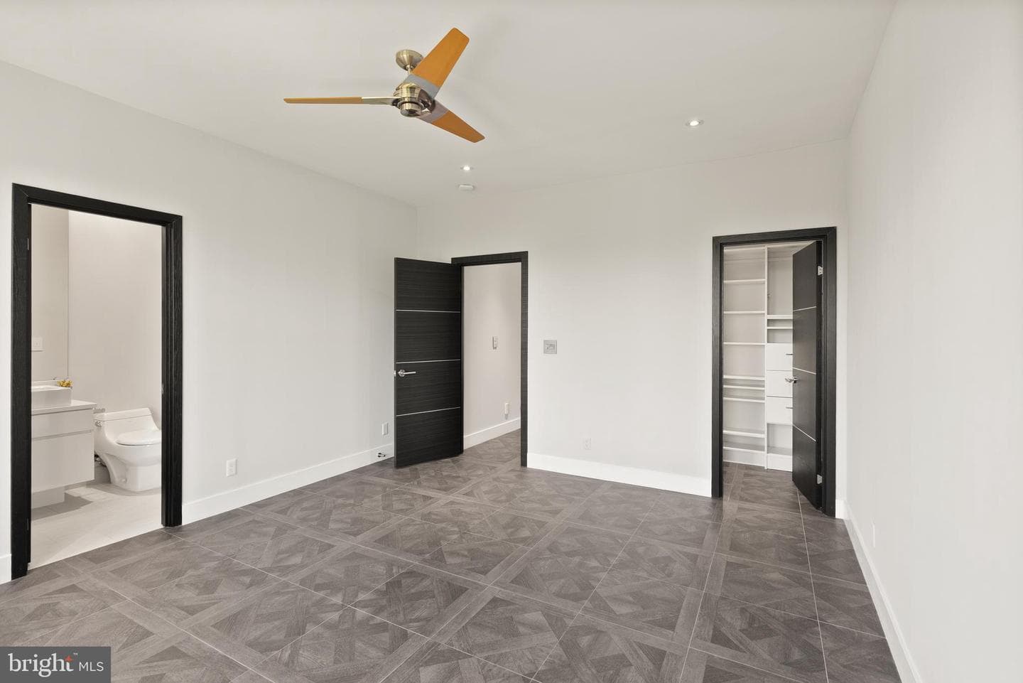 6600 Reserves Hill Court photo 89