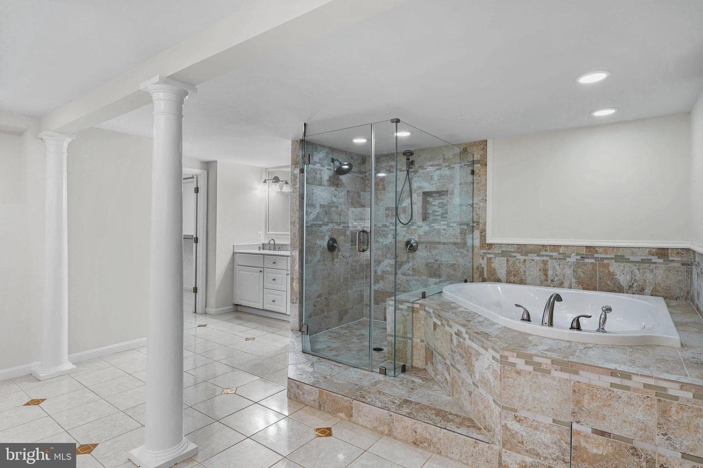 3505 Gallows Road photo 37