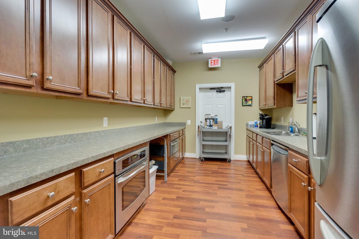 7871 Rolling Woods Court #401 photo 40