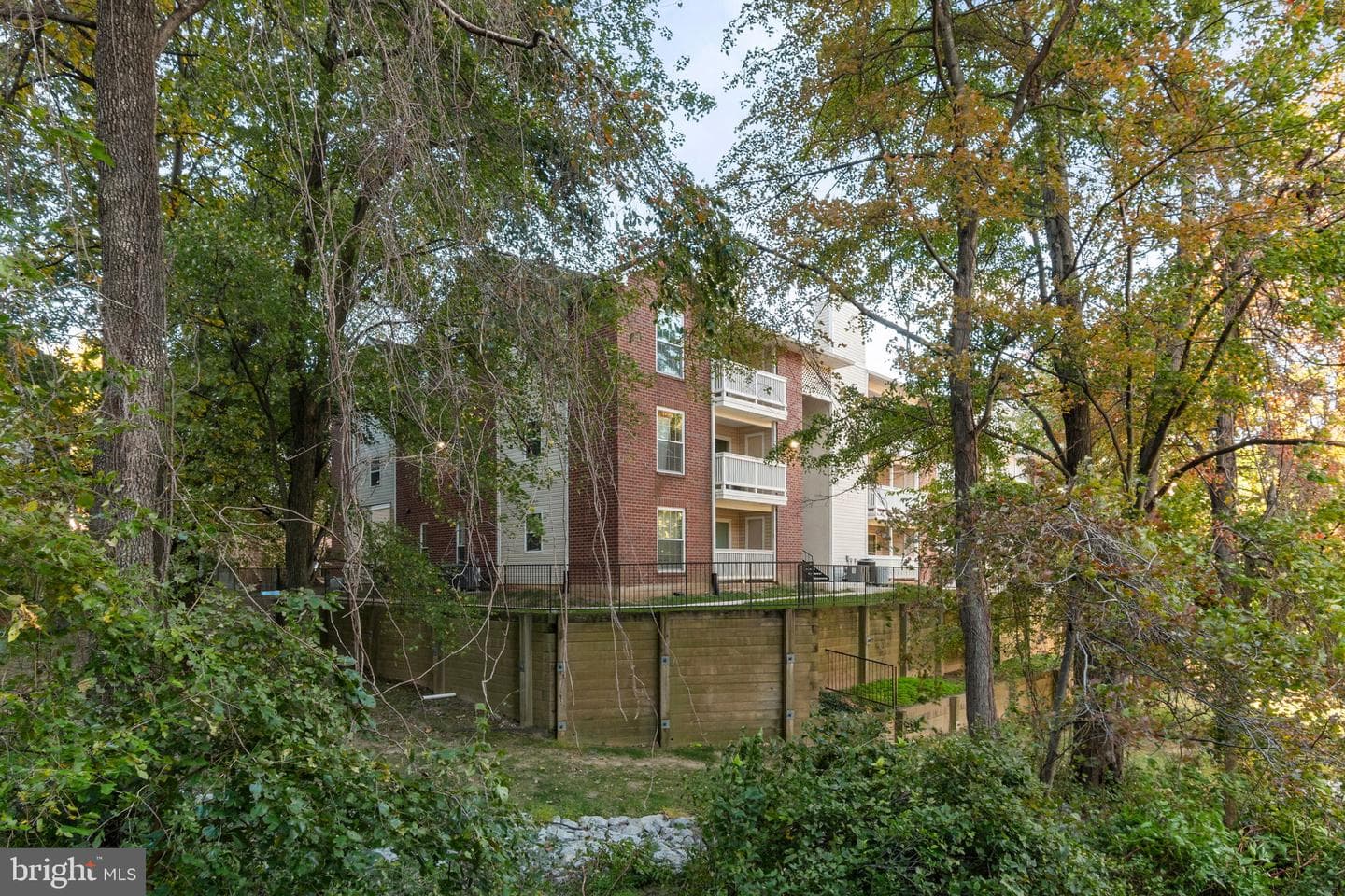 1515 Lincoln Way #203b, Mclean