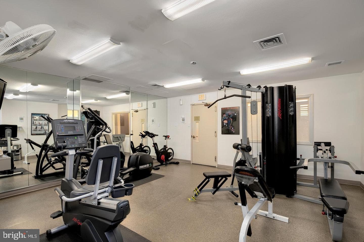 3701 S George Mason Drive #1606n photo 12