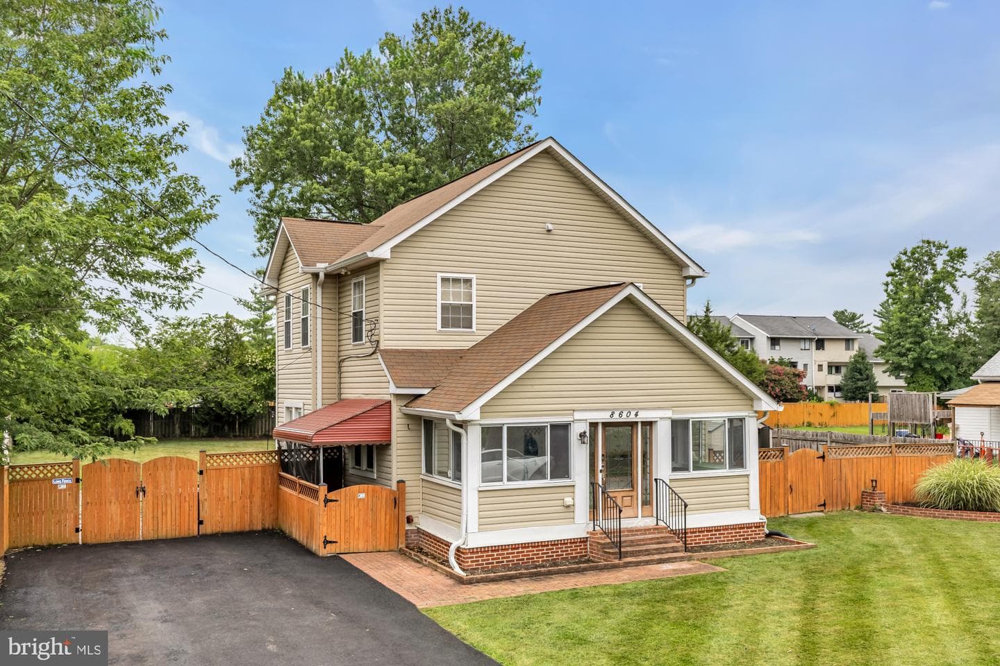 8604 Woodlawn Court, Alexandria