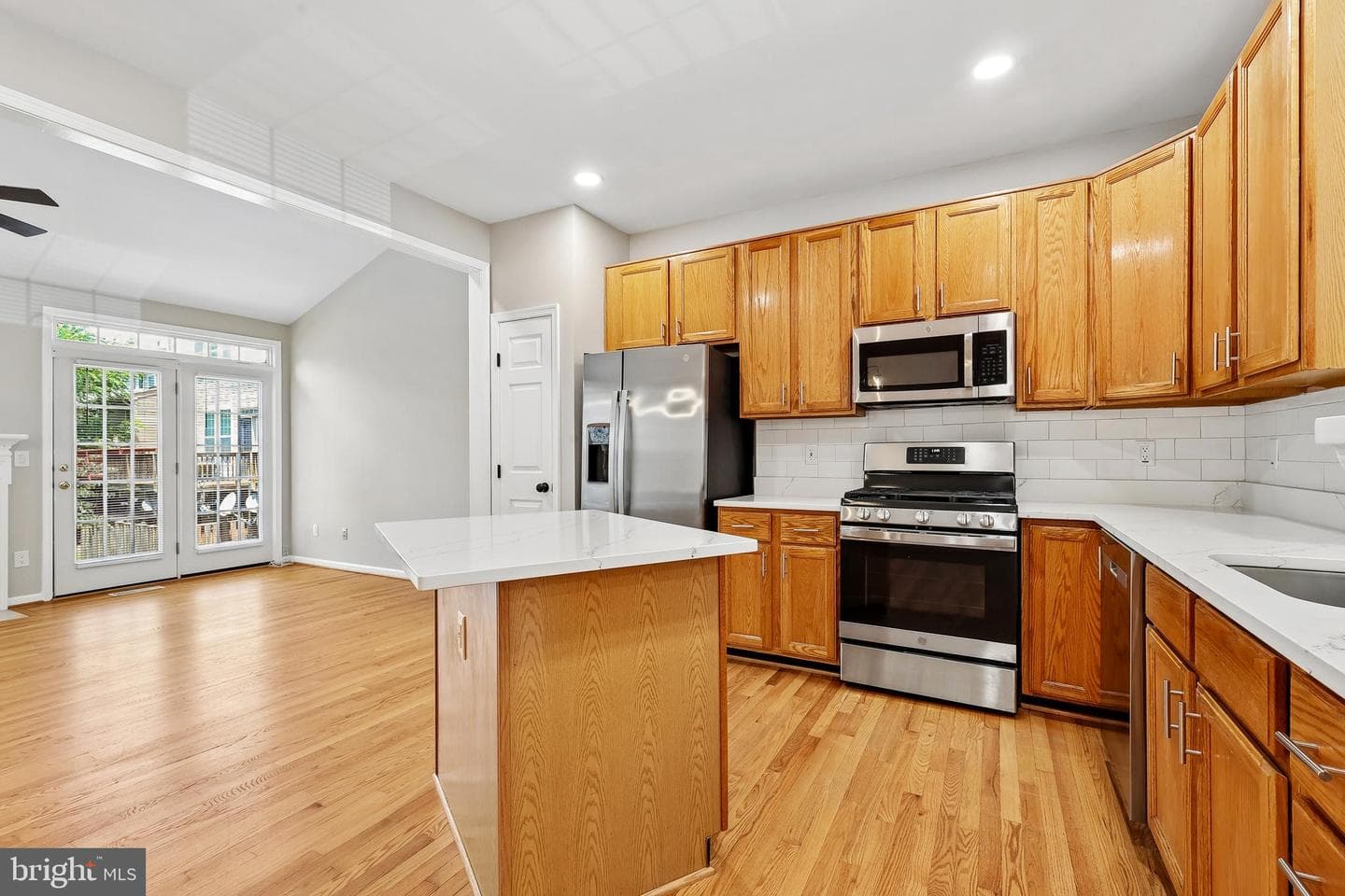 13598 Bathgate Drive photo 5