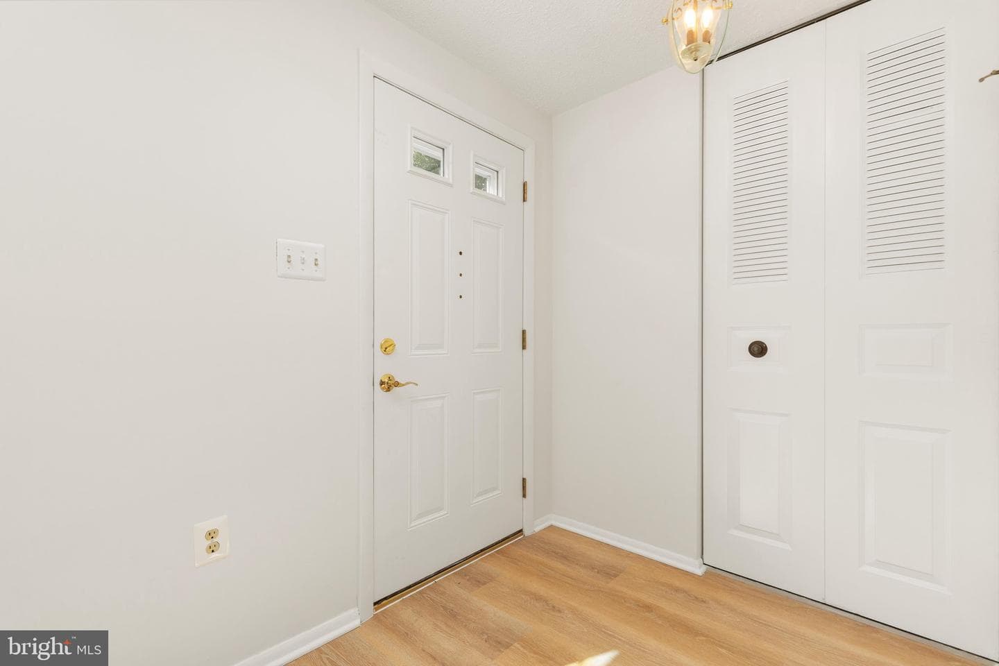 5712 Round Top Lane photo 14
