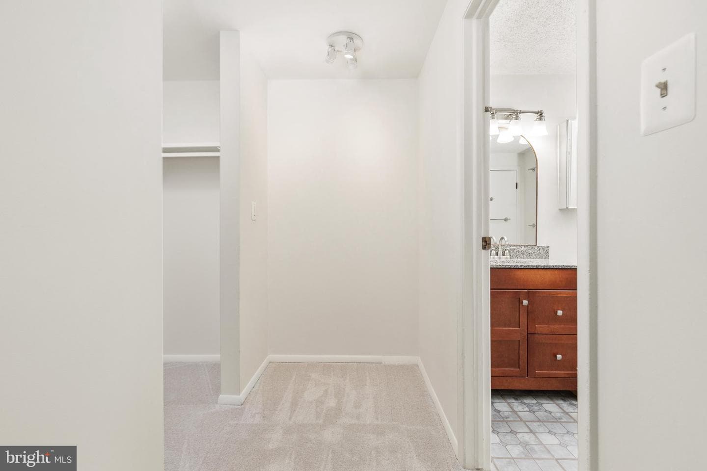 5712 Round Top Lane photo 19