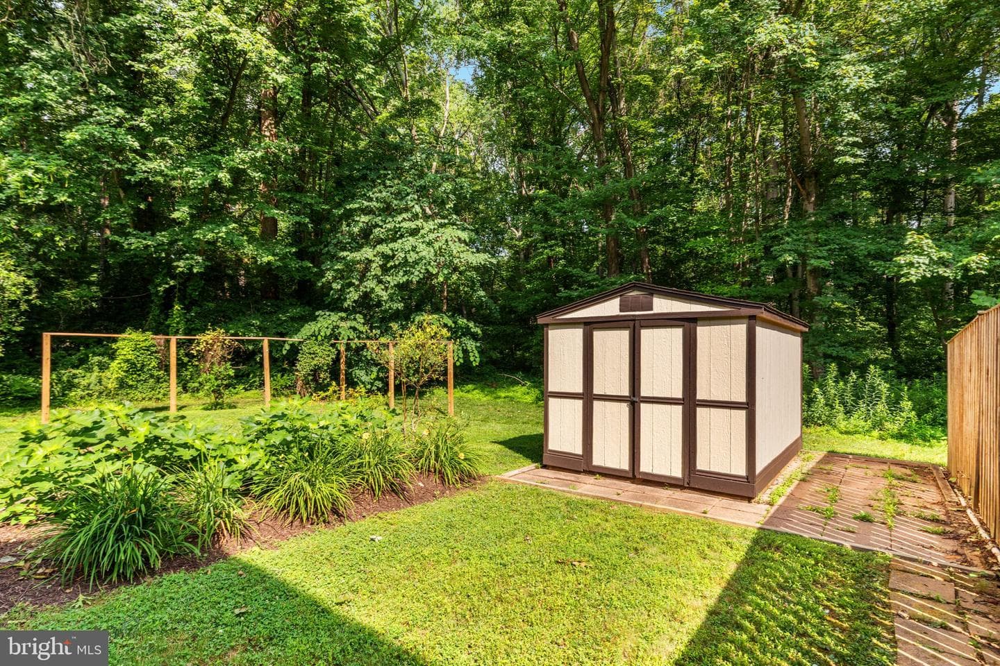 5712 Round Top Lane, Burke