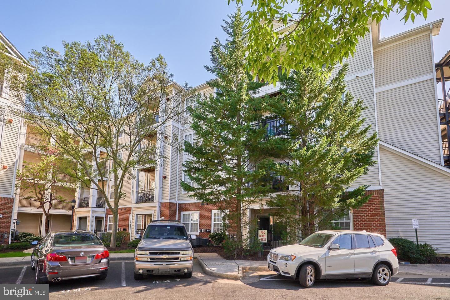 12925 Centre Park Circle #405 photo 3