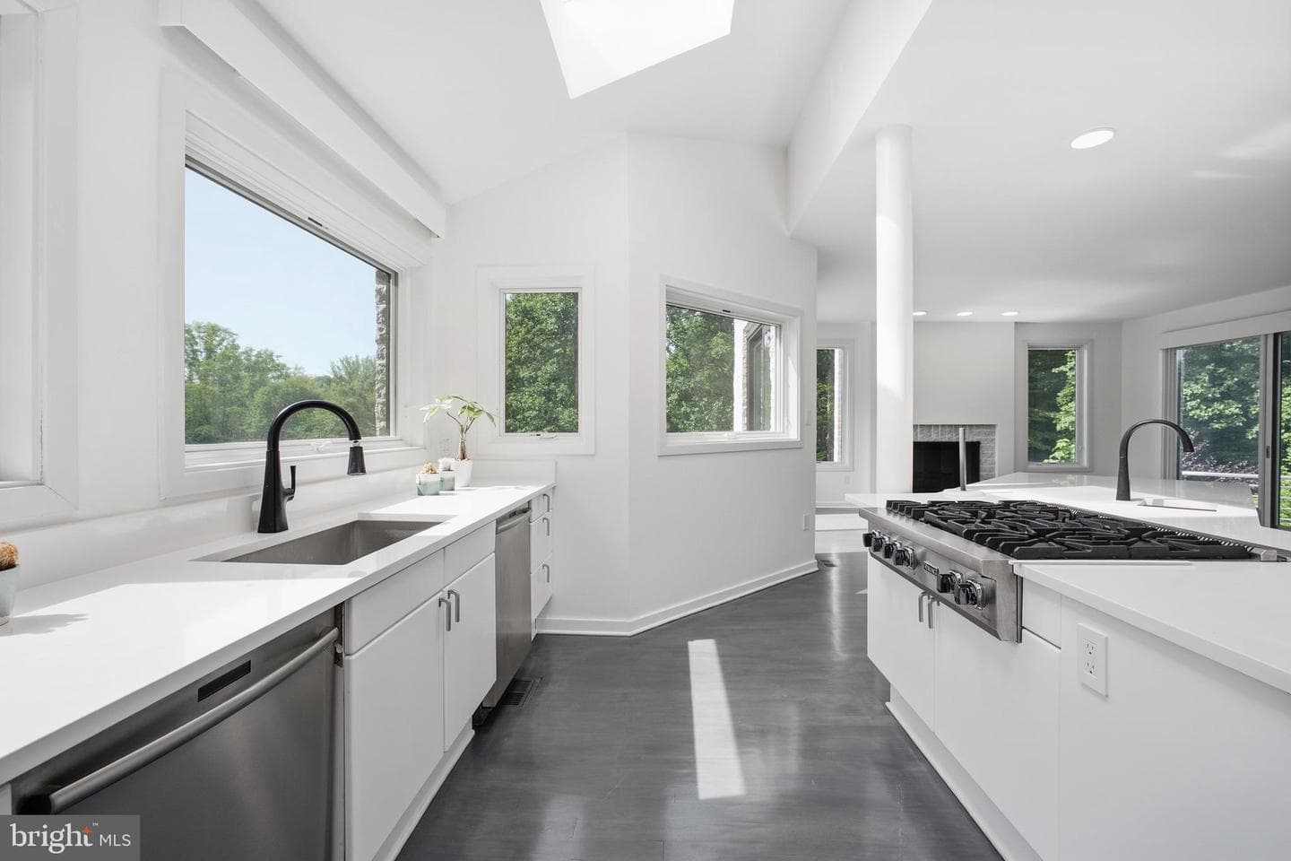 7545 Potomac Fall Road photo 32