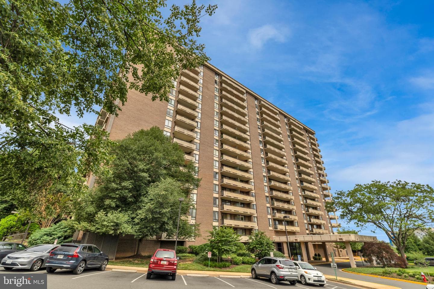 1800 Old Meadow Road #1014, Mclean