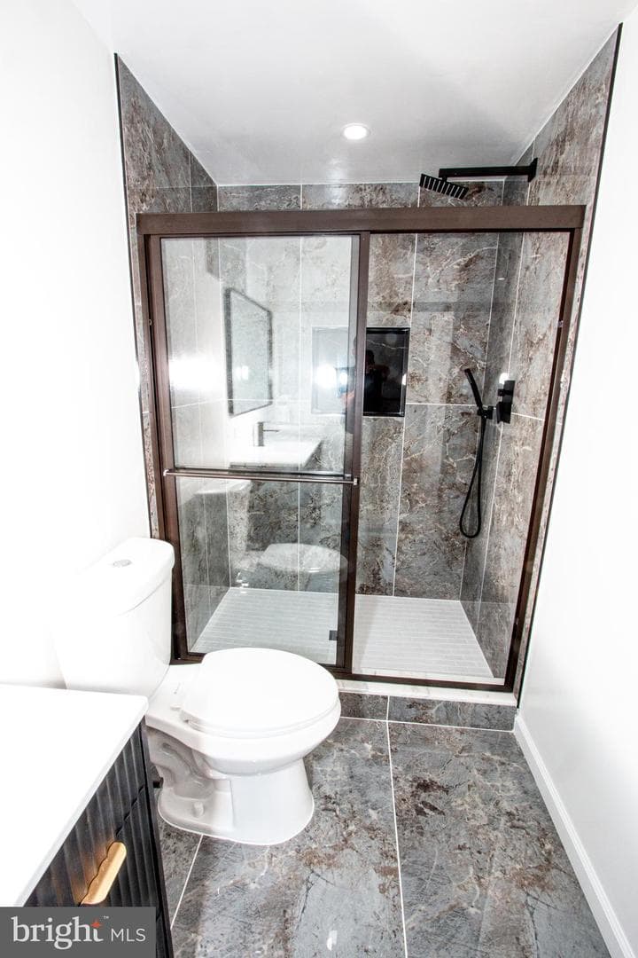 6203 Telegraph Road photo 28