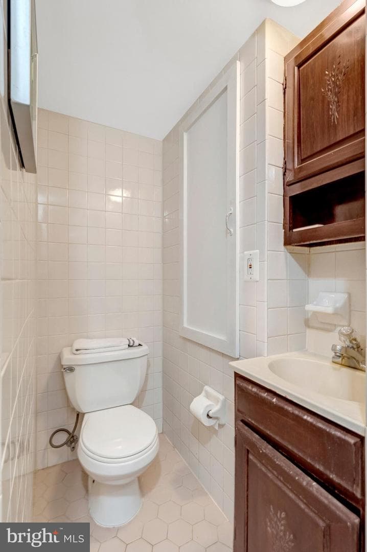 5804 Channing Road photo 19