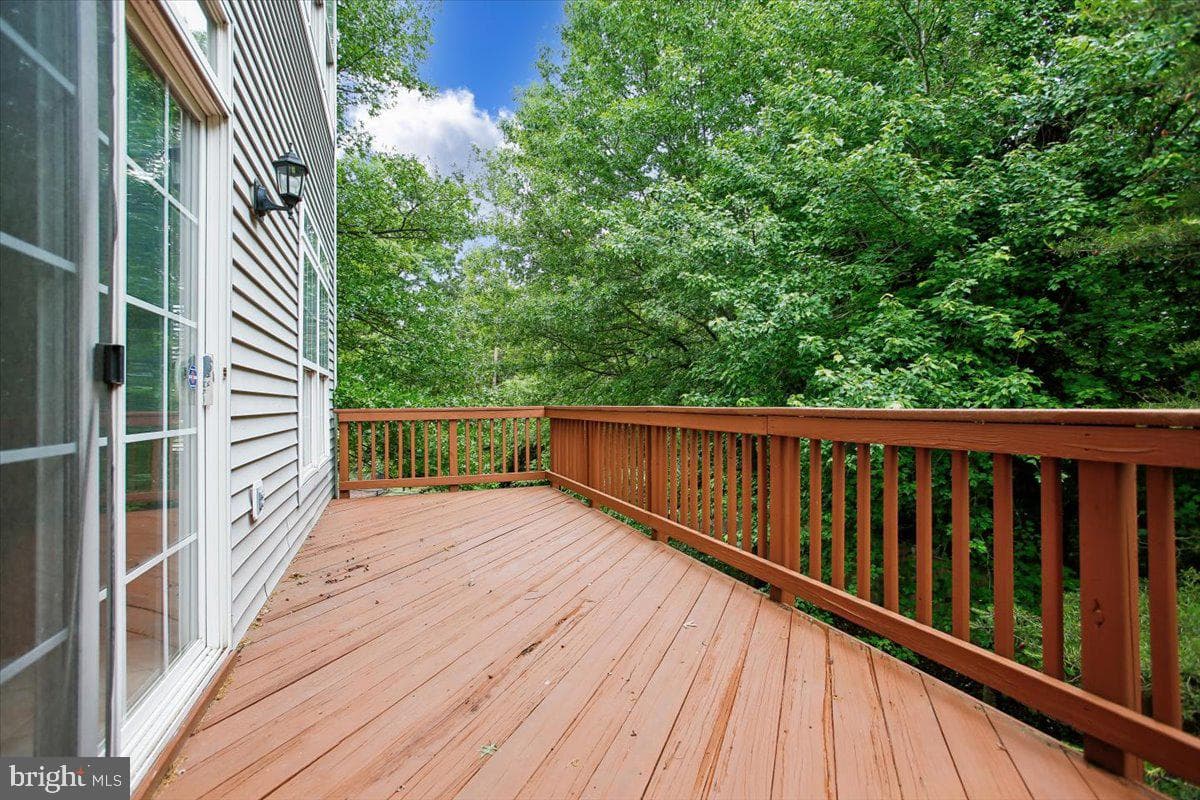 7301 Oldham Leeds Way photo 12