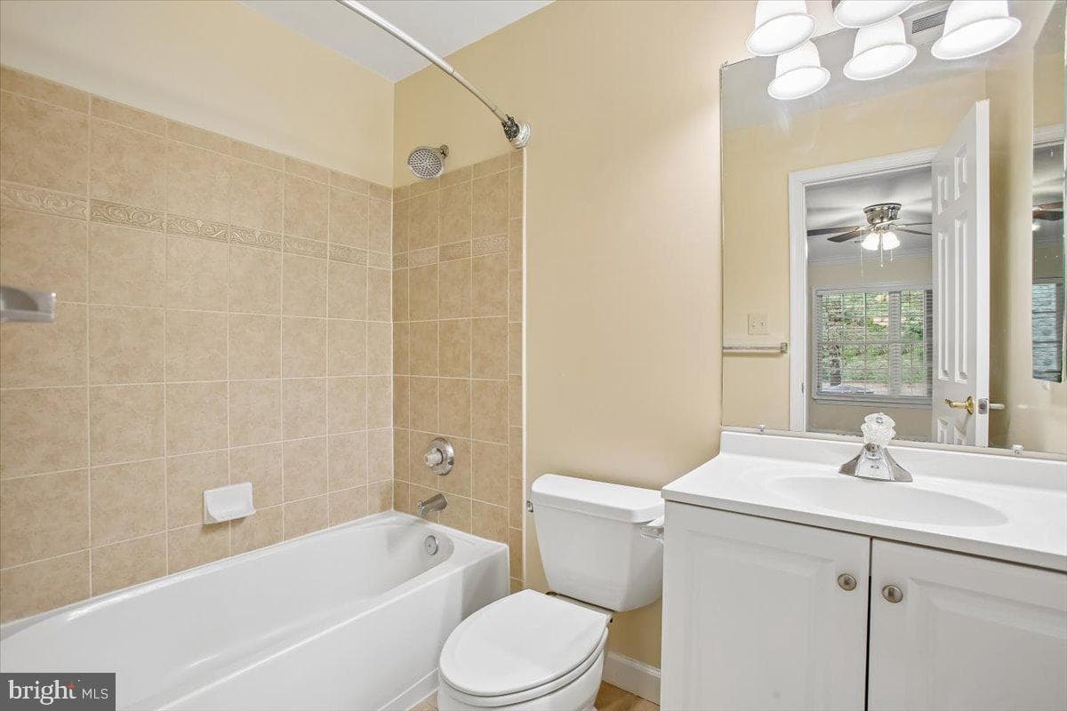 7301 Oldham Leeds Way photo 27