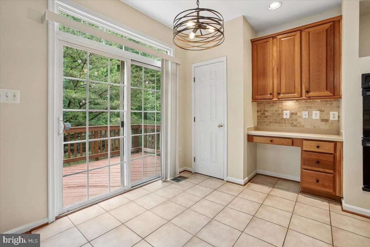 7301 Oldham Leeds Way photo 9