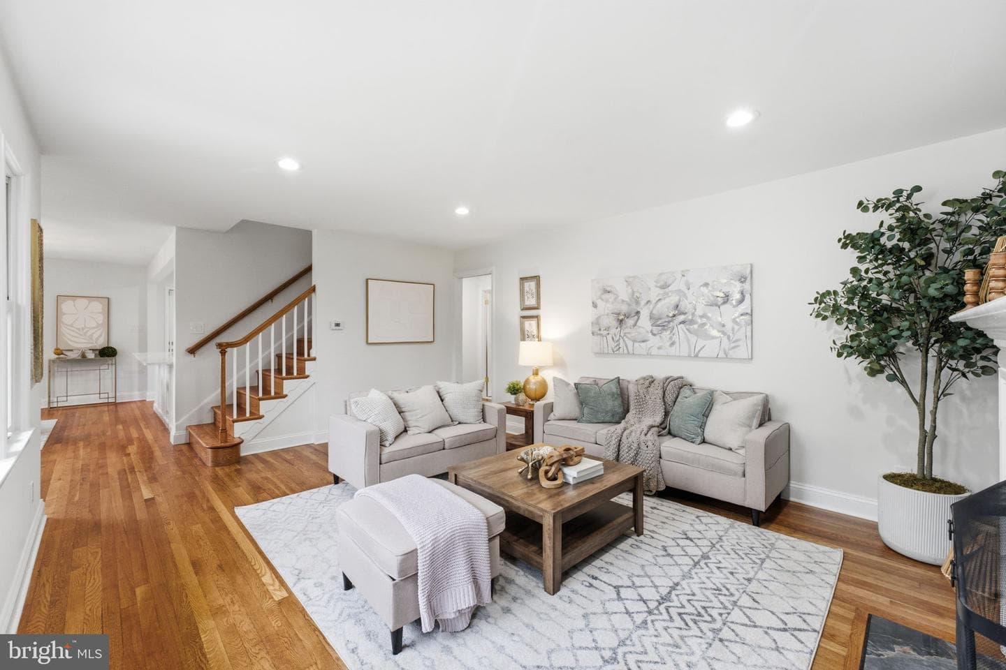 1716 Macon Street photo 4