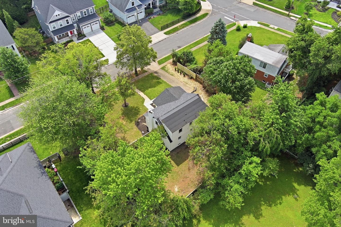 1716 Macon Street photo 45