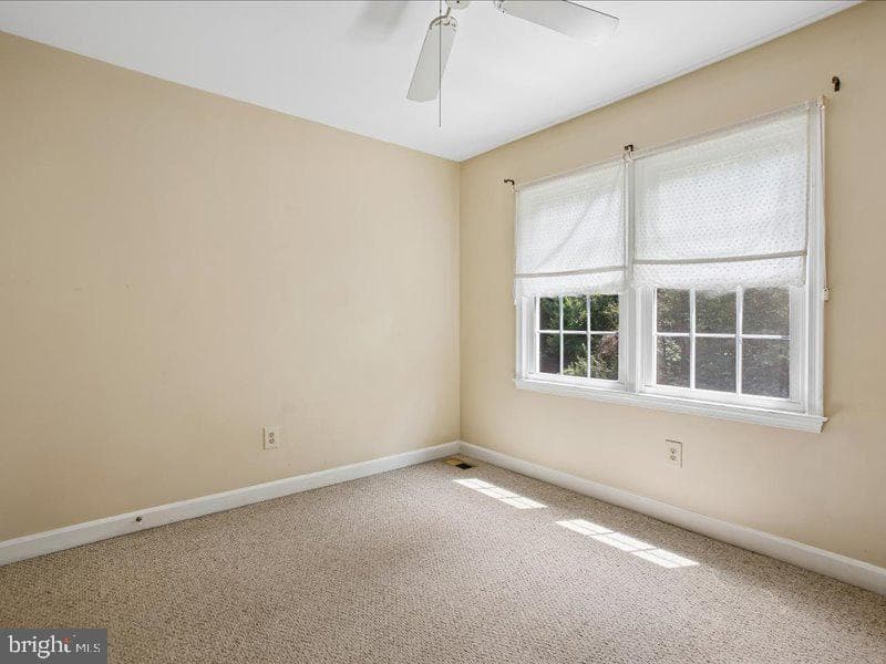 5194 Kimscott Court photo 15
