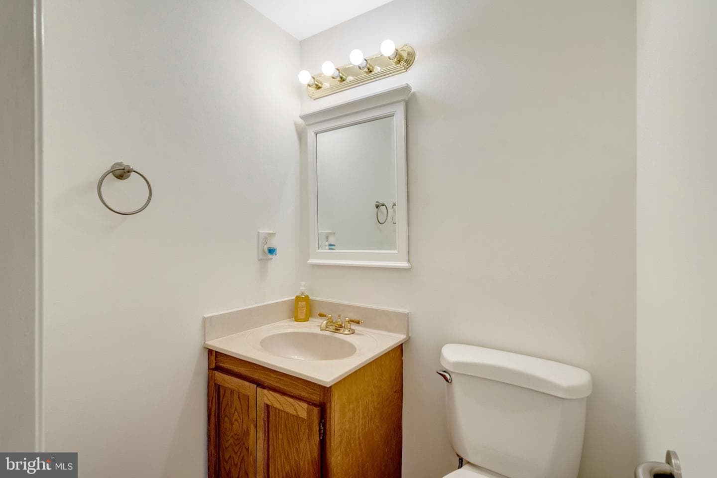 8051 Felecity Court photo 19