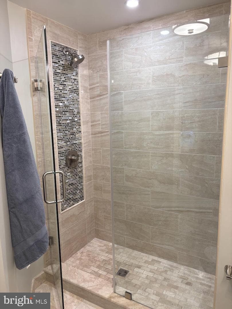6014 Lands End Lane photo 28