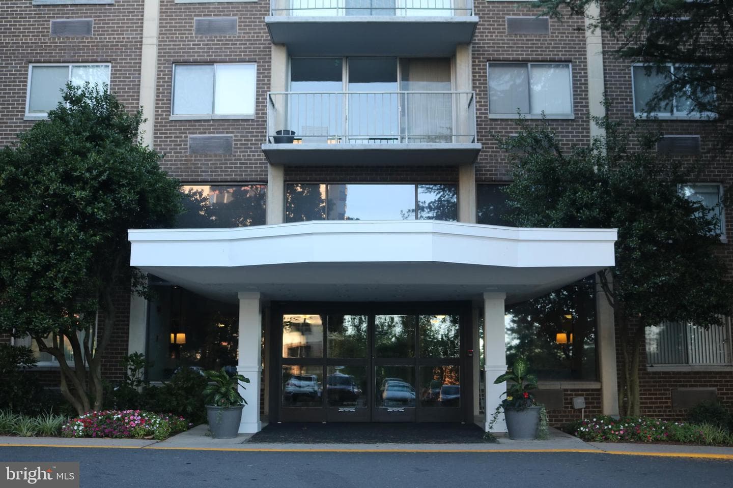 2059 Huntington Avenue #1408 photo 23