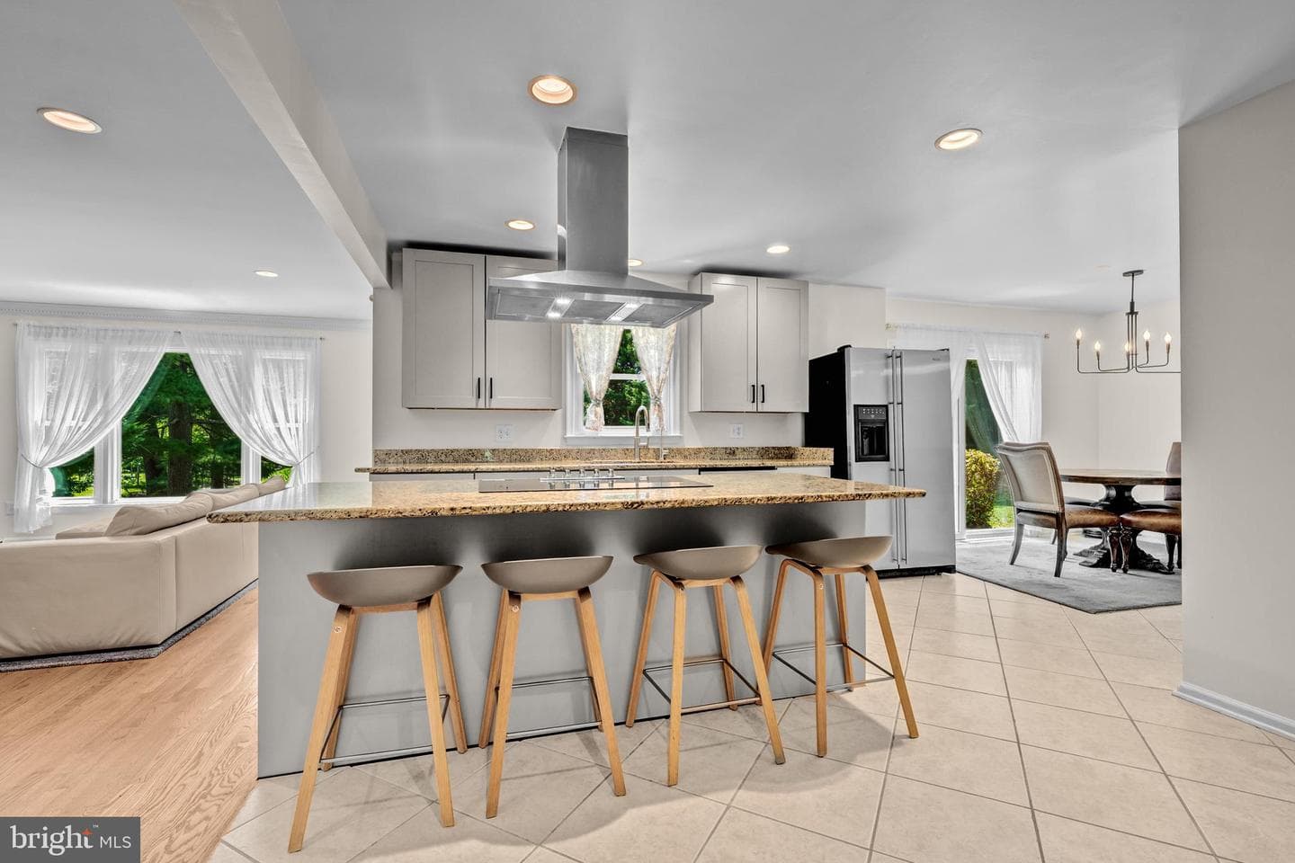 1077 Spring Hill Road photo 14