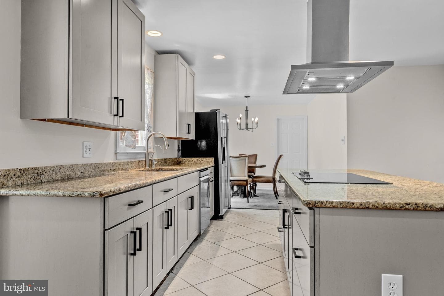 1077 Spring Hill Road photo 15