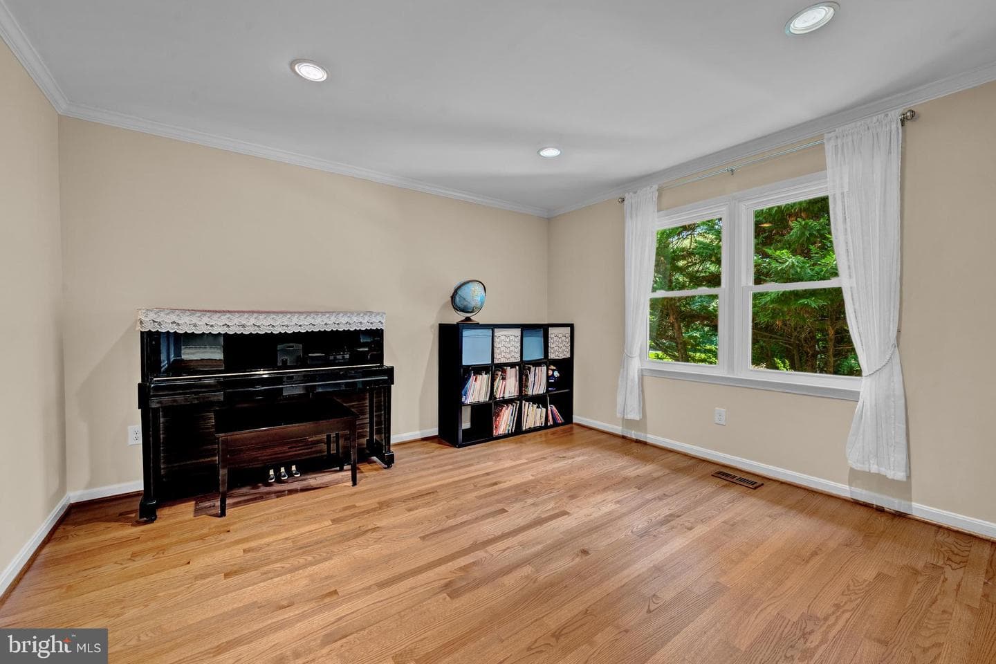 1077 Spring Hill Road photo 9
