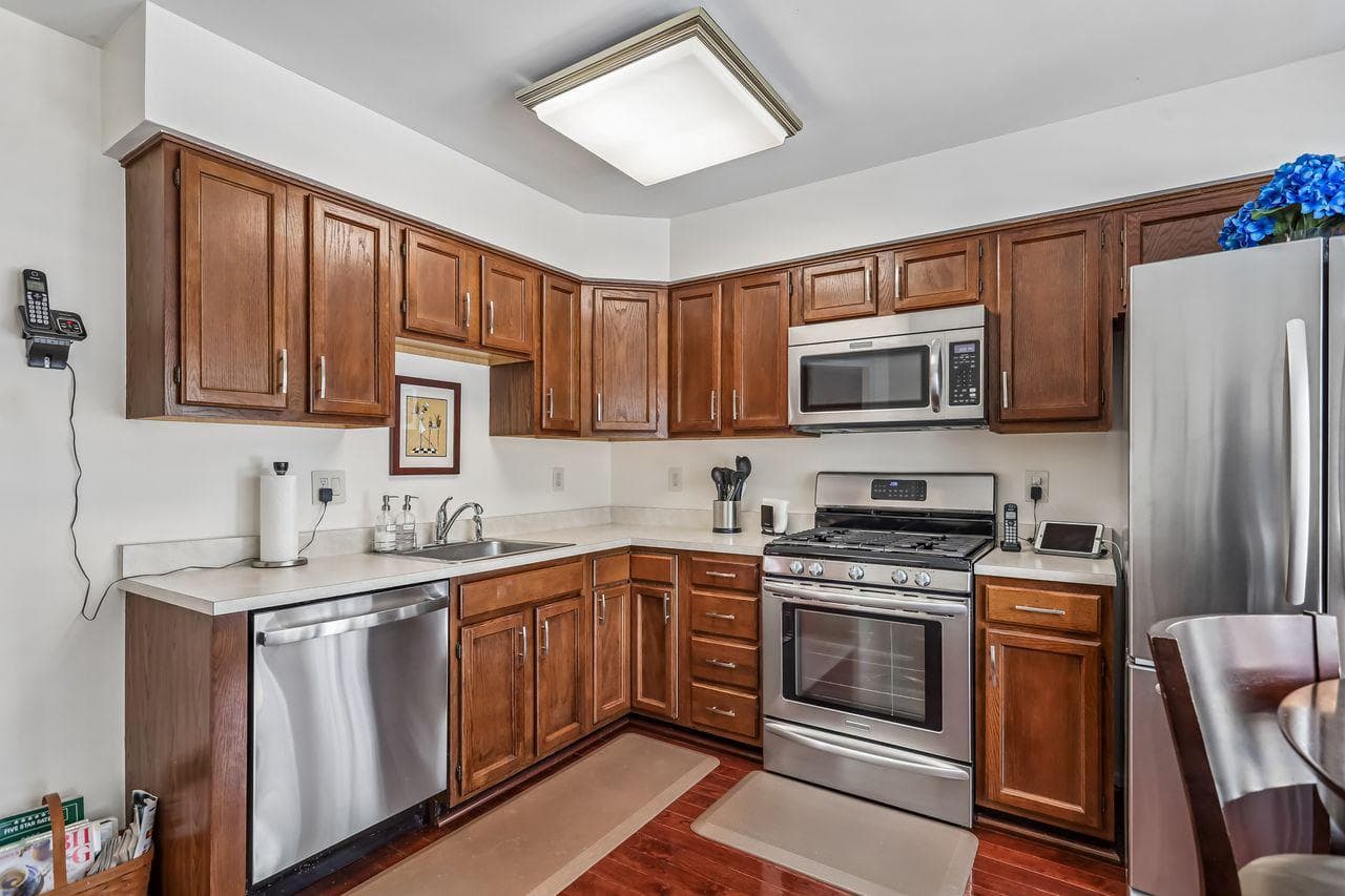 5250 Stoney Branch Court photo 5