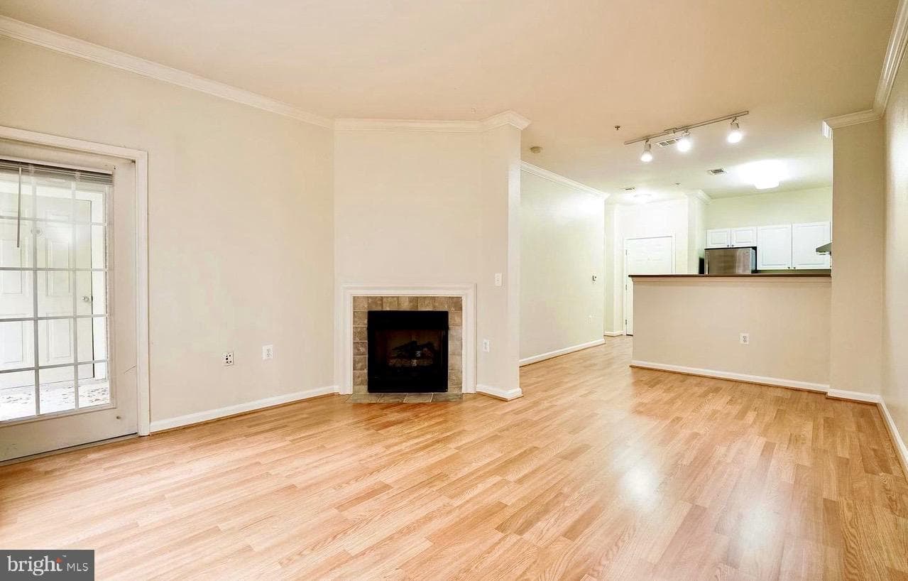 3021 Nicosh Circle #1103 photo 4