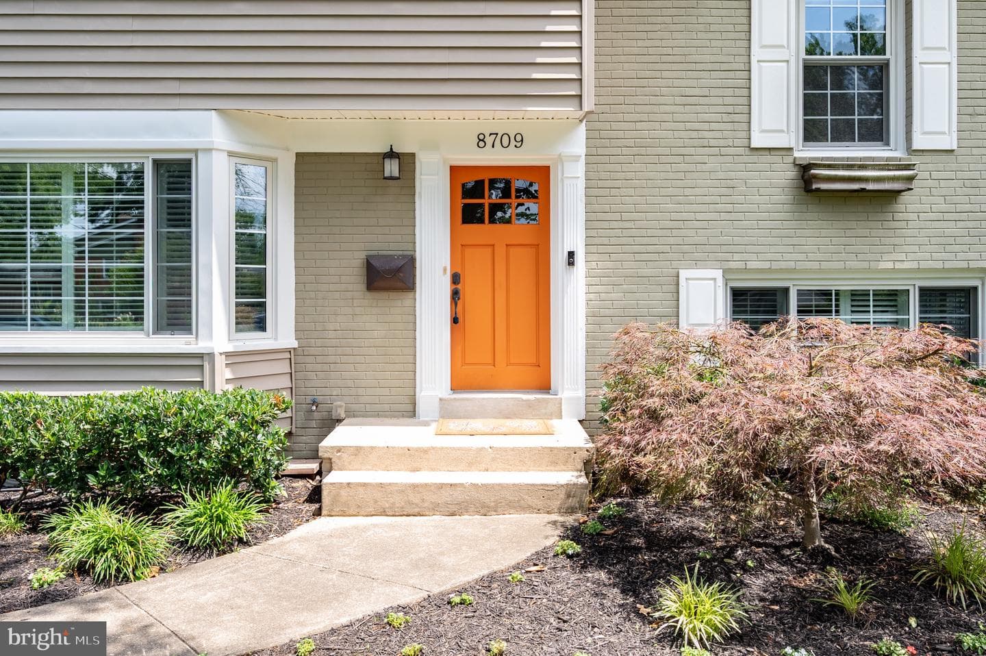 8709 Waterford Road photo 4