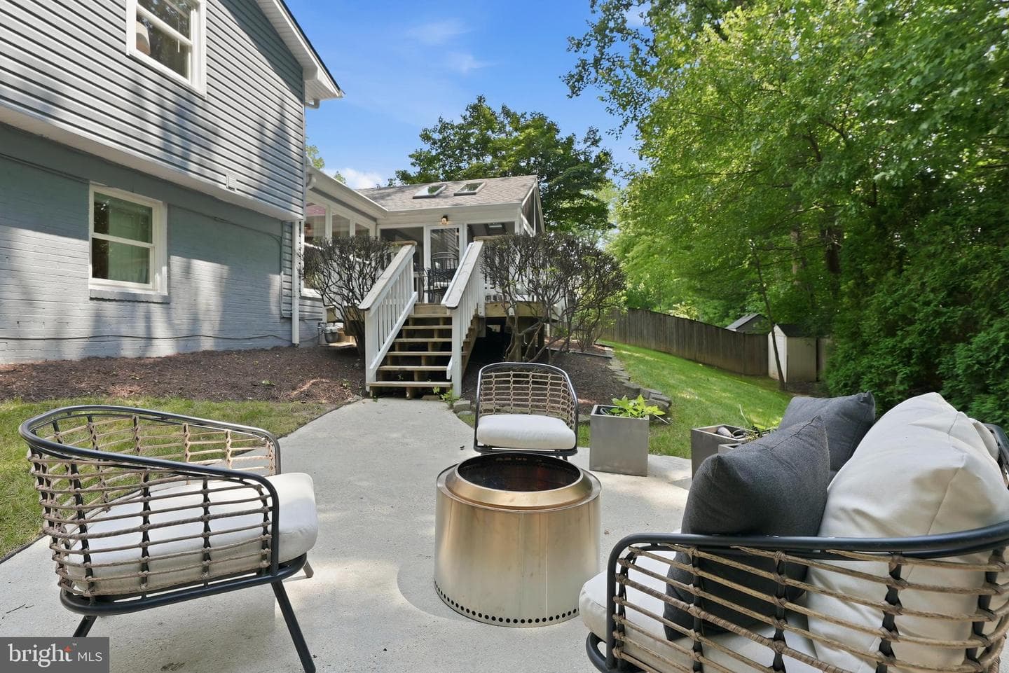 610 Kearney Court SW photo 12
