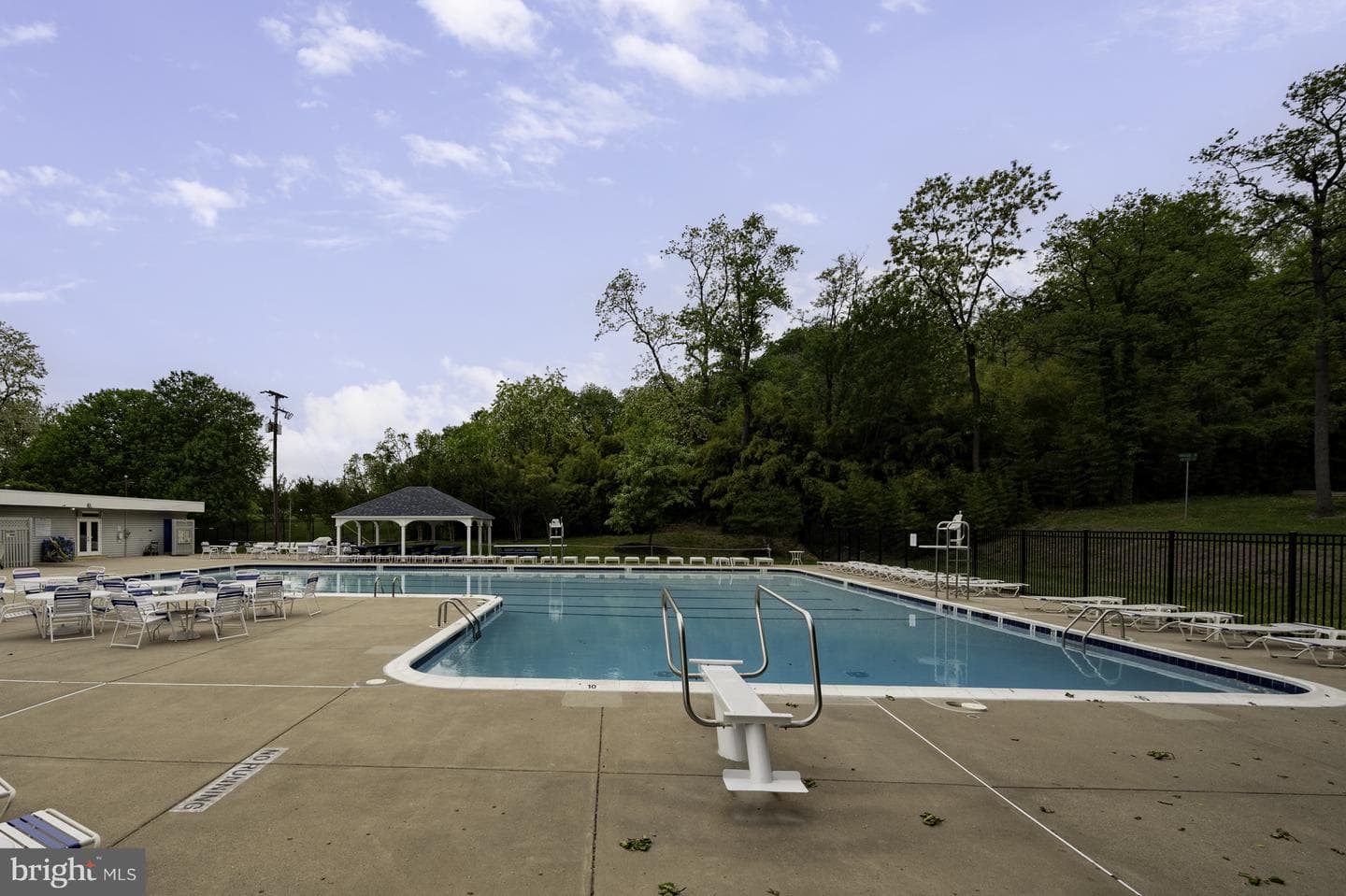 6261 Edsall Road photo 62