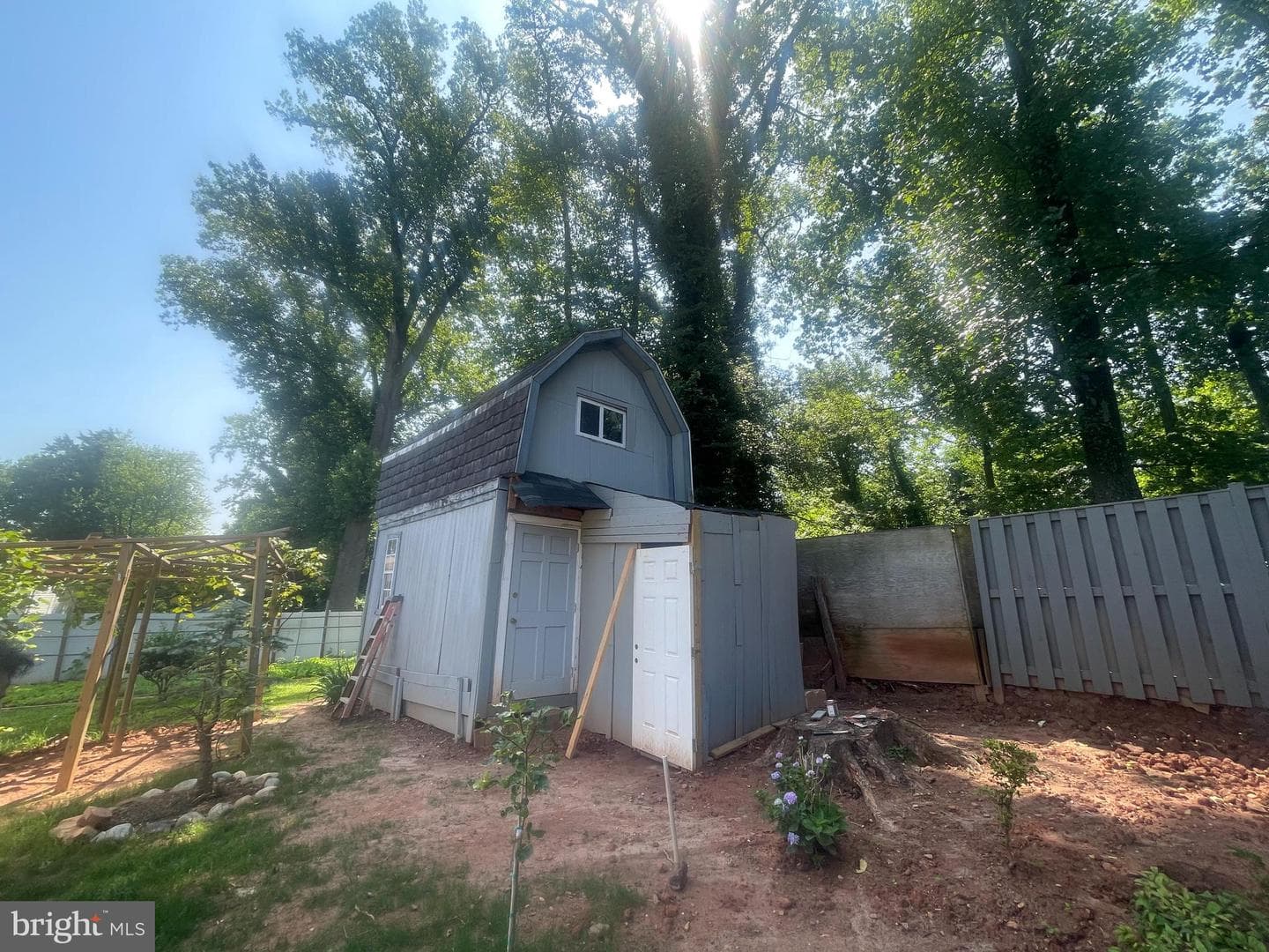 7225 Pine Drive photo 5