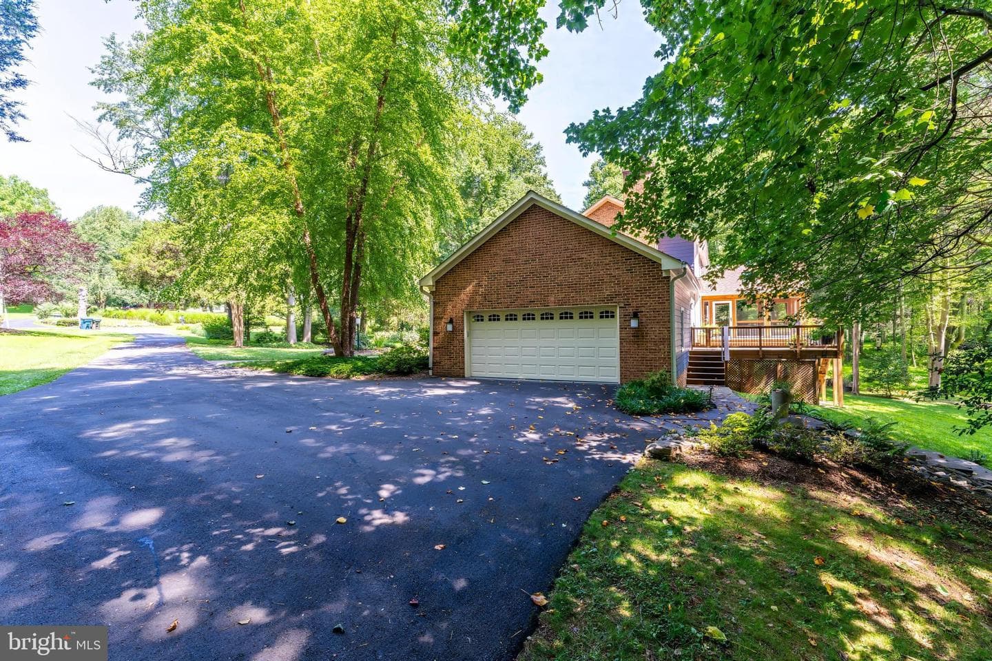 401 Seneca Road photo 15