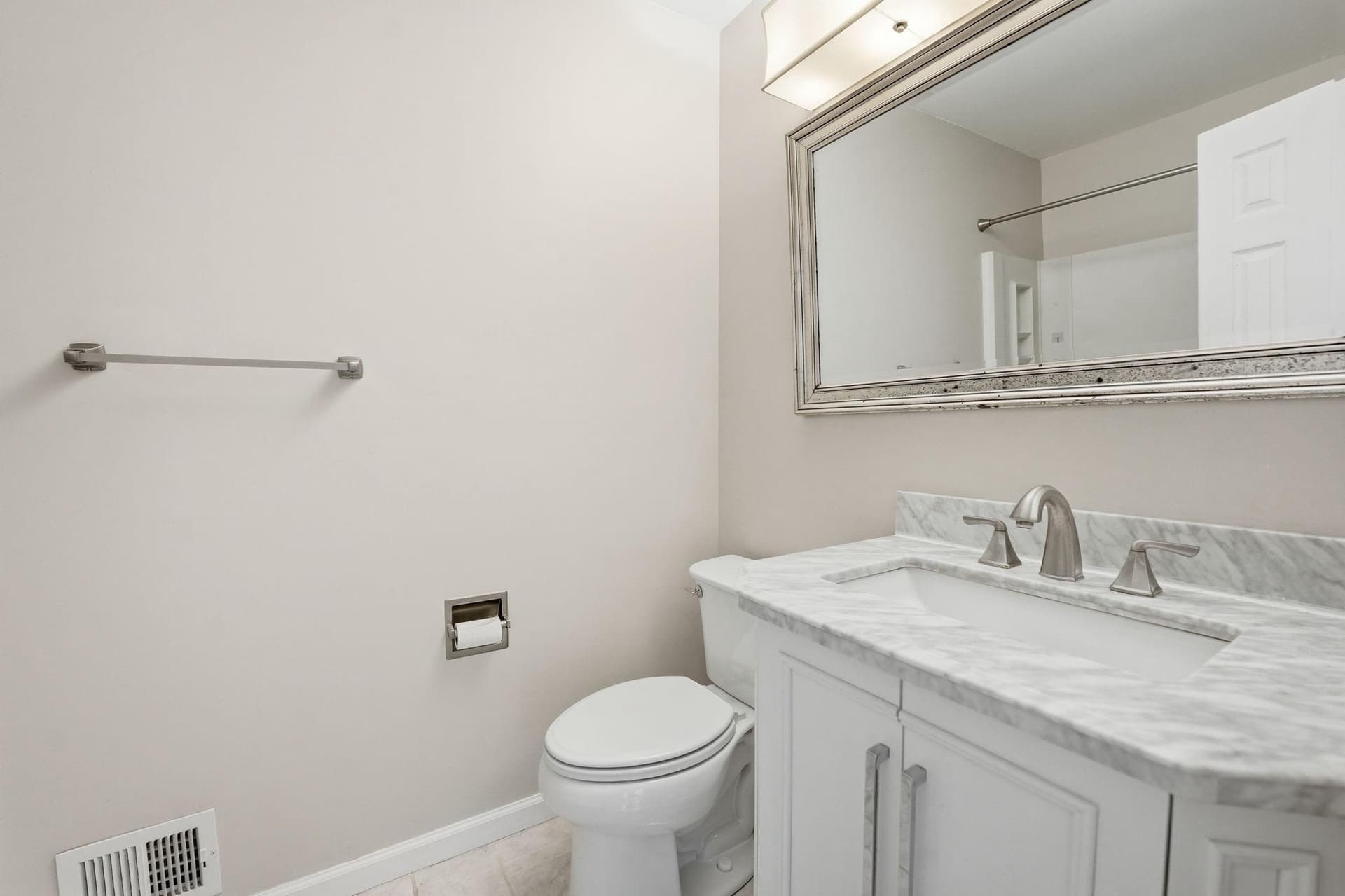 6472 Brick Hearth Court photo 25