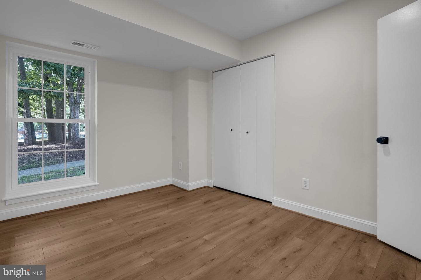 6372 Birch Leaf Court photo 16
